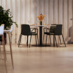 Studio bord med Ø90 cm skiva - Billede 2