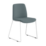 Tygklädd stapelbar stol med medar - Choice - Billede 3